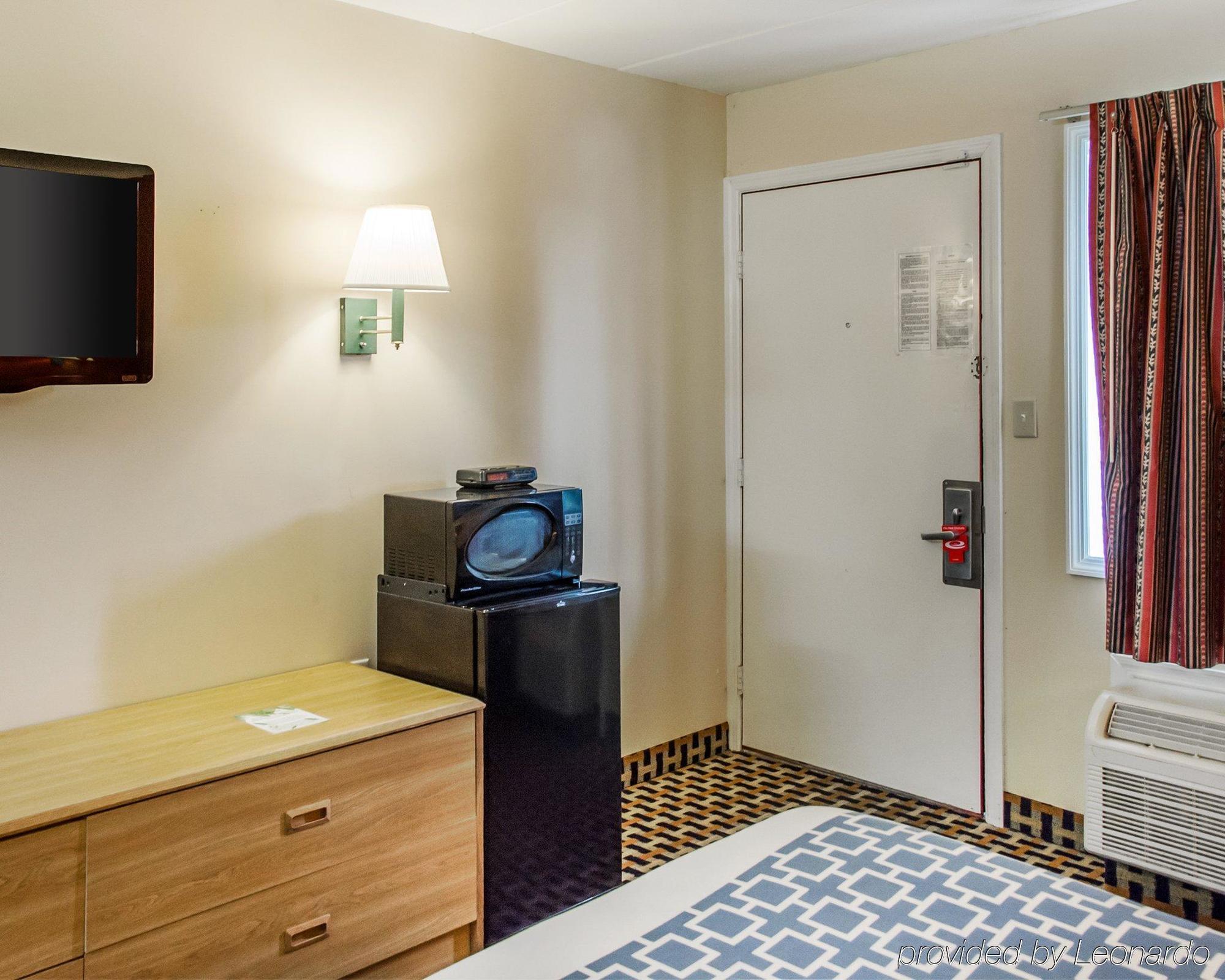อีโคโน ลอดจ์ Hotel Franklin ภายนอก รูปภาพ