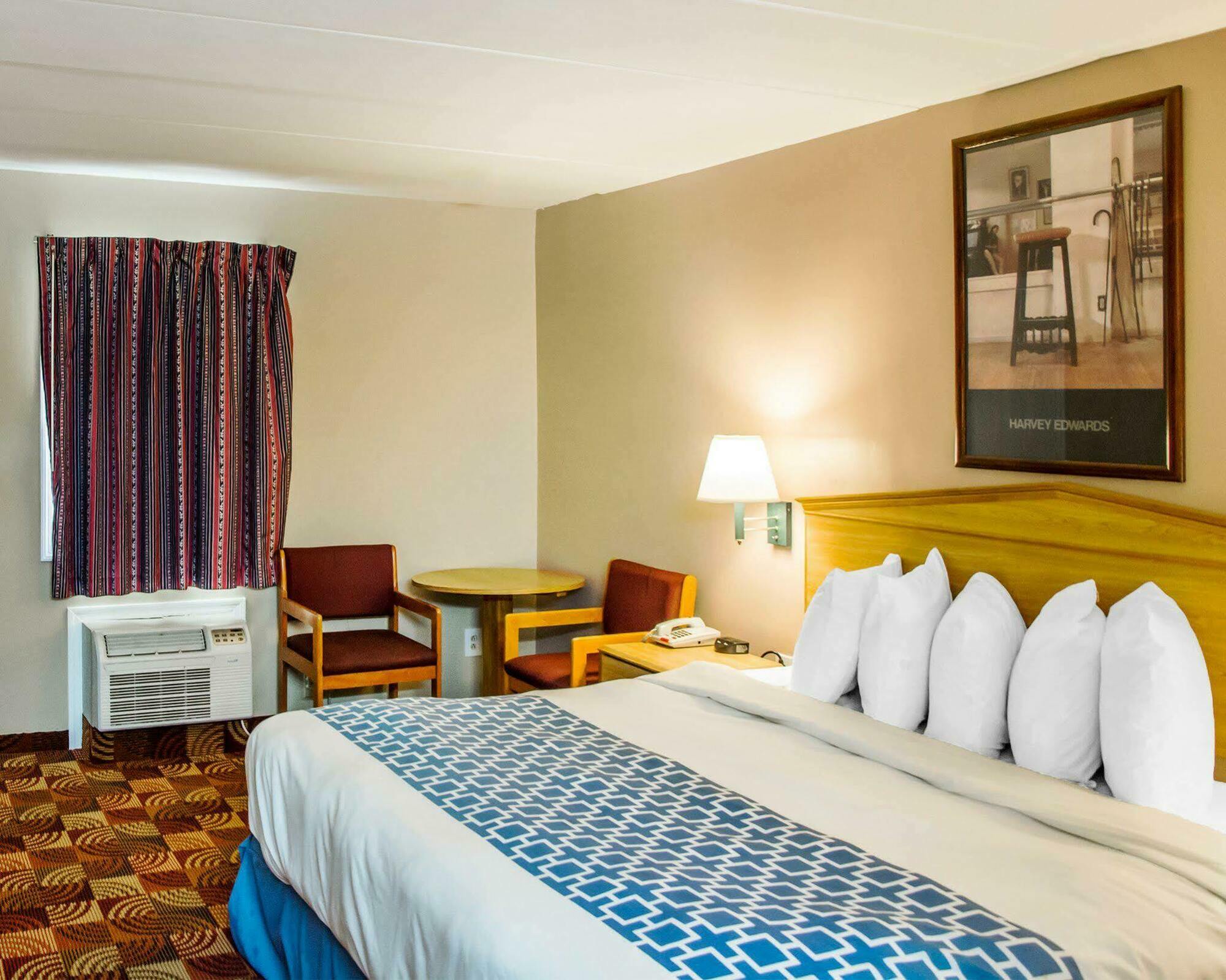 อีโคโน ลอดจ์ Hotel Franklin ภายนอก รูปภาพ
